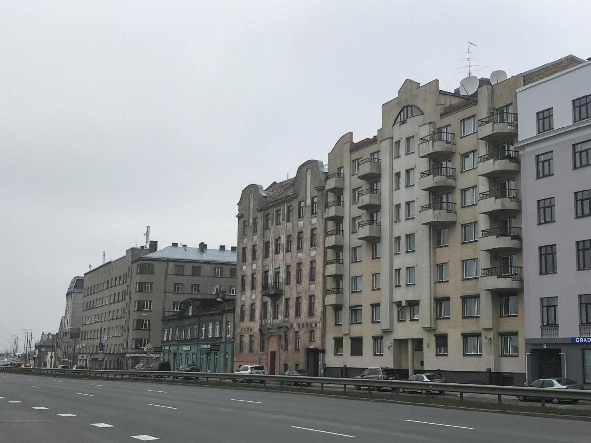 Riverside Promenade Apartment M Рига Экстерьер фото