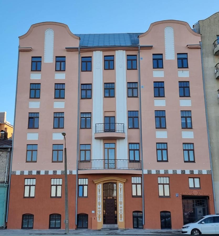 Riverside Promenade Apartment M Рига Экстерьер фото